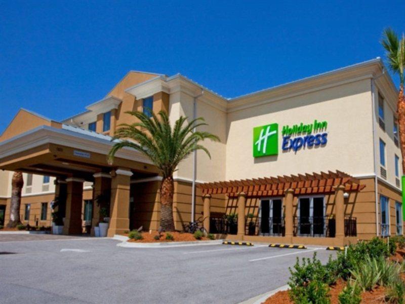 Holiday Inn Express Jacksonville Beach, An Ihg Hotel Exterior photo