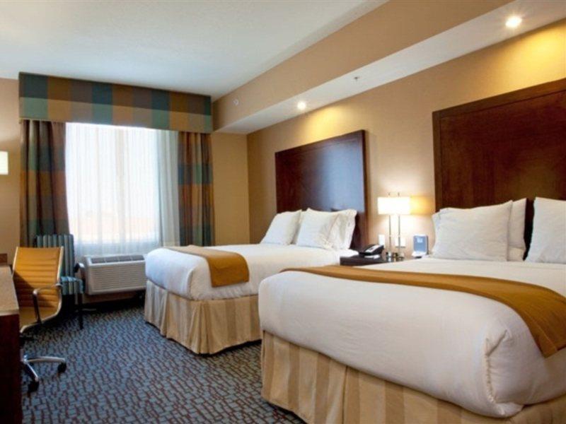 Holiday Inn Express Jacksonville Beach By Ihg Exterior photo